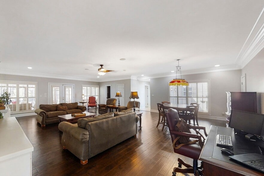 More Photos Of 11556 Highway 231 431 N, Meridianville Lodge Meeting Hall For Sale