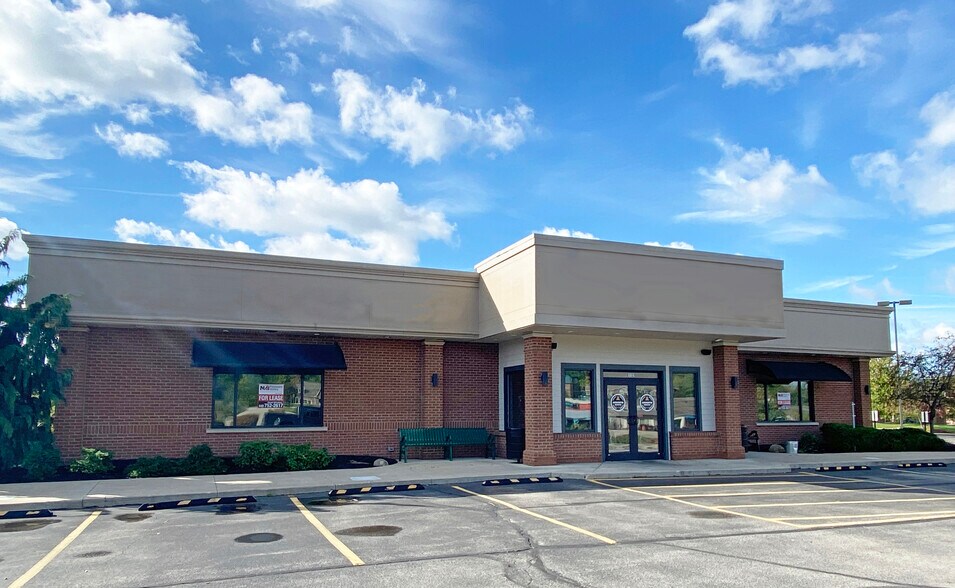Primary Photo Of 3626 Medina Rd, Medina Unknown For Lease