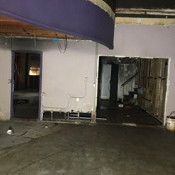 More Photos Of 744 El Camino Real, South San Francisco Restaurant For Lease