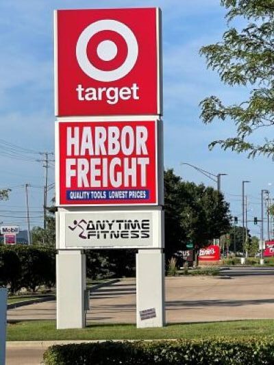 More Photos Of 2579 Sycamore Rd, Dekalb Freestanding For Lease