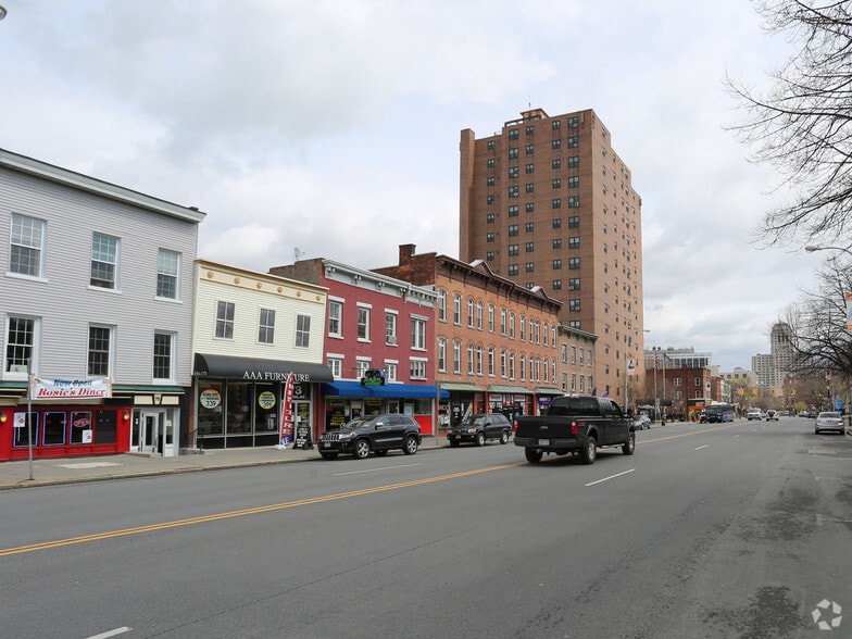 73 Central Ave, Albany, NY 12206 Storefront Retail Residential For Sale