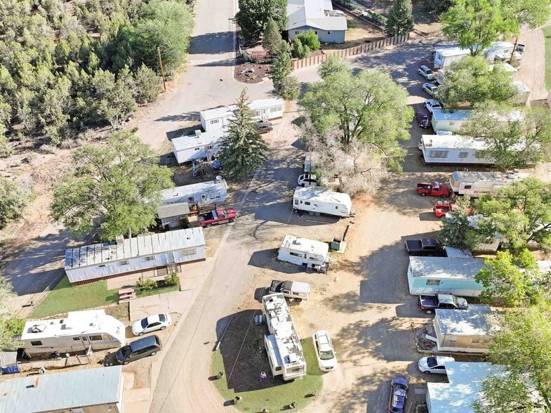 More Photos Of 910 Memorial Dr, Cortez Manufactured Housing Mobile Home Park For Sale