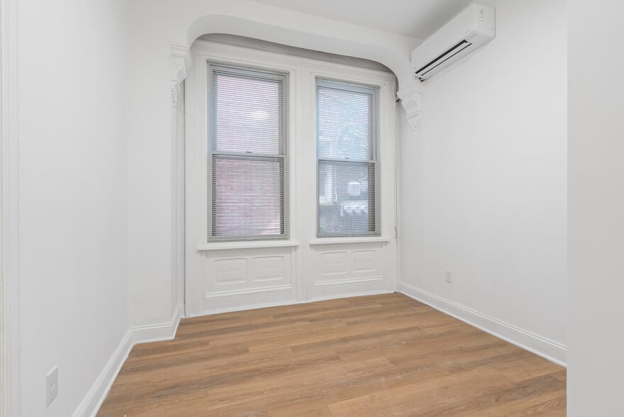 More Photos Of 1618 S Broad St, Philadelphia Apartments For Sale