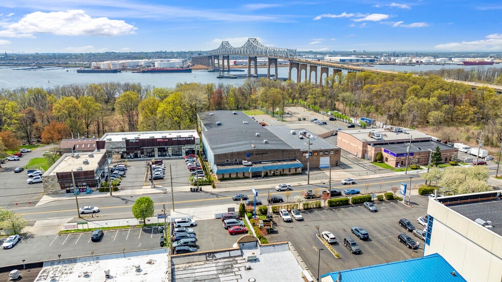 More Photos Of 4865 Arthur Kill Rd, Staten Island Warehouse For Sale