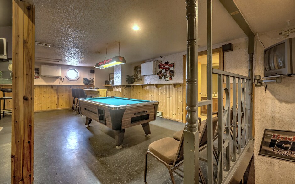 More Photos Of 399 Wolcott Rd, Wolcott Restaurant For Sale