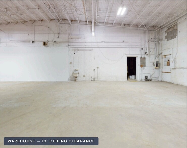 More Photos Of 1650 Cass St, Fort Wayne Warehouse For Sale