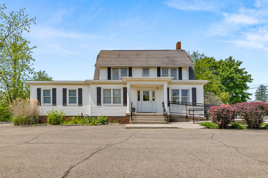 Primary Photo Of 1636 Lexington Ave, Mansfield Office For Sale