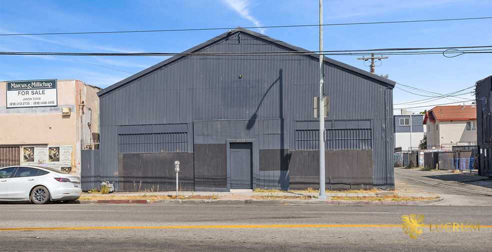 Primary Photo Of 4531 Santa Monica Blvd, Los Angeles Light Manufacturing For Lease