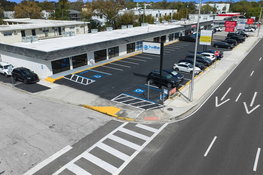 More Photos Of 4257 W Kennedy Blvd, Tampa Storefront Retail Office For Lease