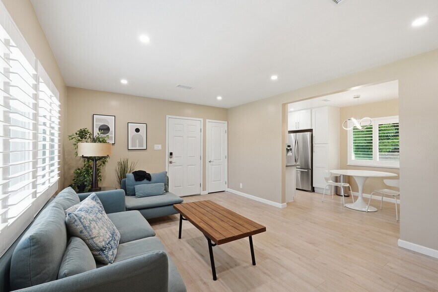 More Photos Of 5236 Bellingham Ave, Valley Village Apartments For Sale