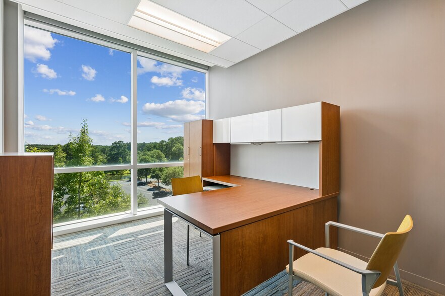 More Photos Of 201 Sigma Dr, Summerville Medical For Lease