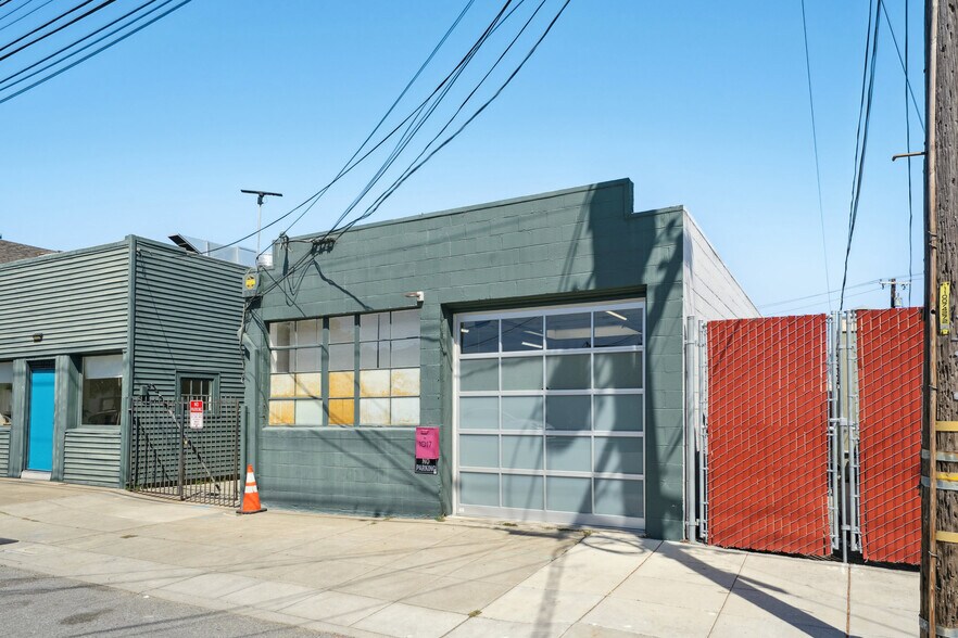 More Photos Of 1015 Howard Ave, San Mateo Service For Sale