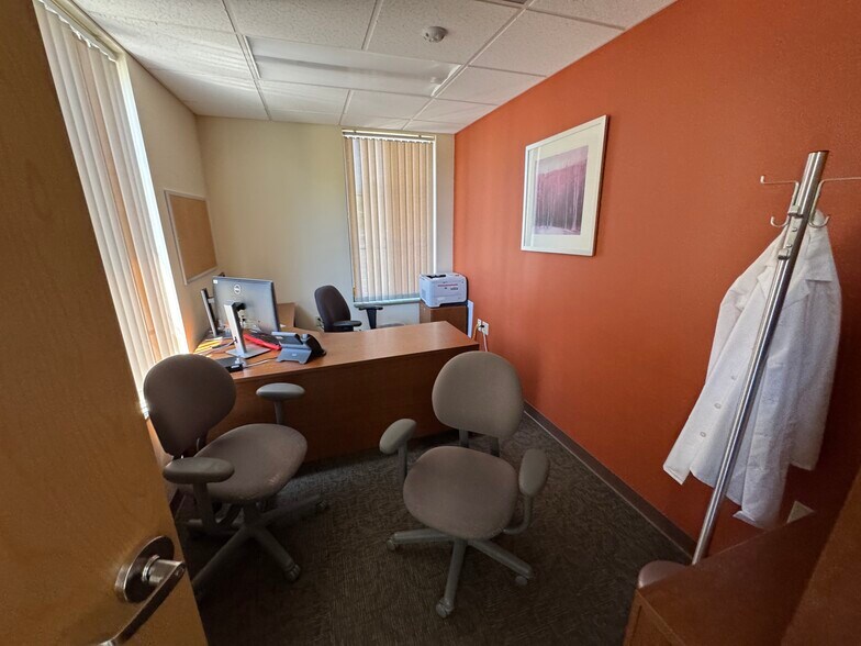 More Photos Of 6451 Village Ln, Macungie Office For Lease