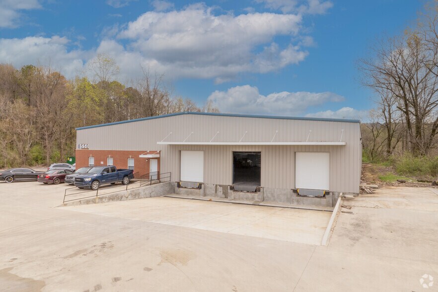 More Photos Of 8550 Parkway Drive, Leeds Warehouse For Sale