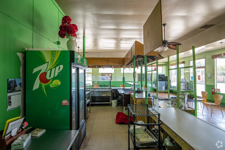 More Photos Of 1109-1115 Maple Ave, Vallejo Freestanding For Sale