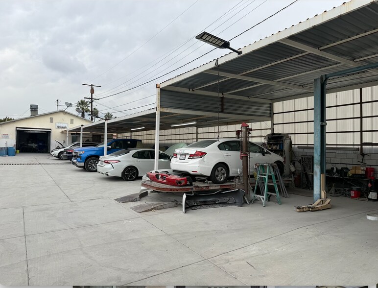 More Photos Of 1150 W Holt Blvd, Ontario Auto Repair For Lease