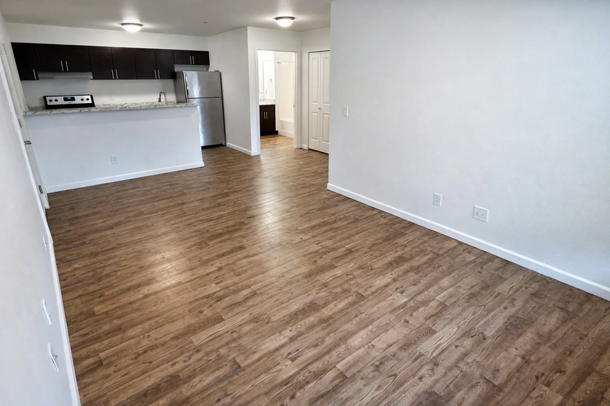 More Photos Of 5811 SE Boise St, Portland Apartments For Sale