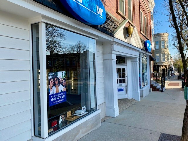 More Photos Of 104-106 S Washington St, Hinsdale Storefront Retail Office For Sale