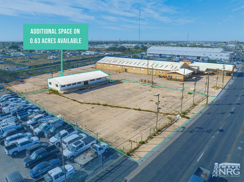 More Photos Of 1510 E 2nd St, Odessa Manufacturing For Lease