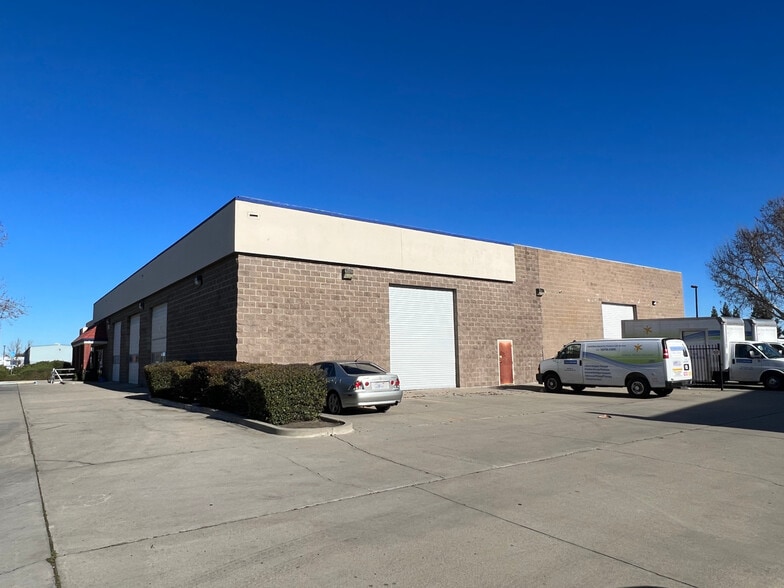 More Photos Of 7514 Murray Dr, Stockton Warehouse For Sale
