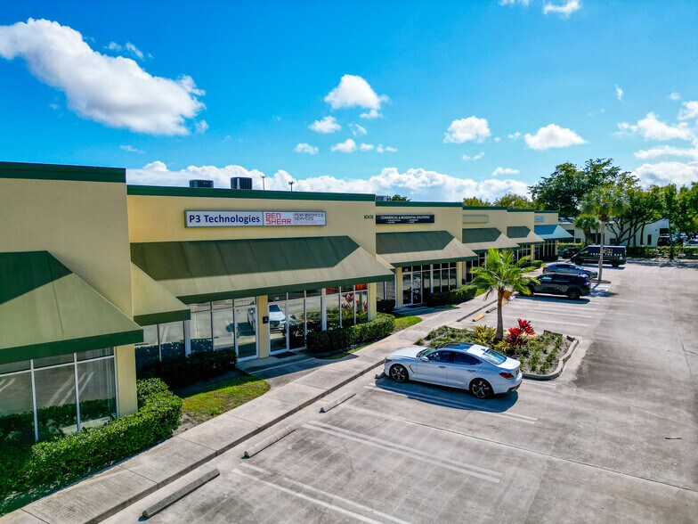 More Photos Of 1001 Jupiter Park Dr, Jupiter Flex For Lease