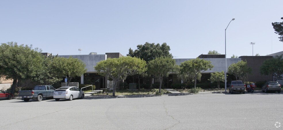 More Photos Of 1500 Burke Ave, San Francisco Manufacturing For Lease