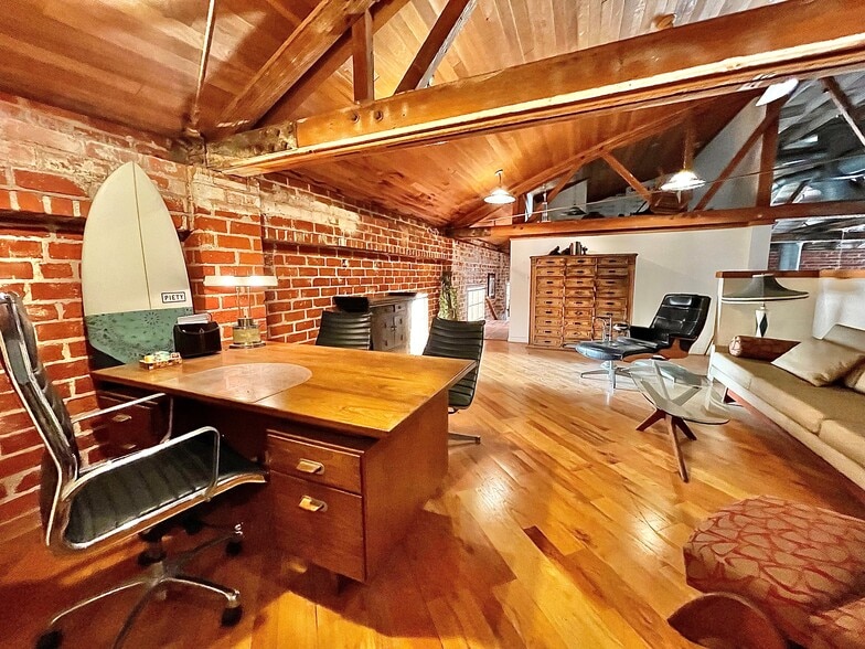 More Photos Of 915 S Alta Vista Ave, Monrovia Light Manufacturing For Sale