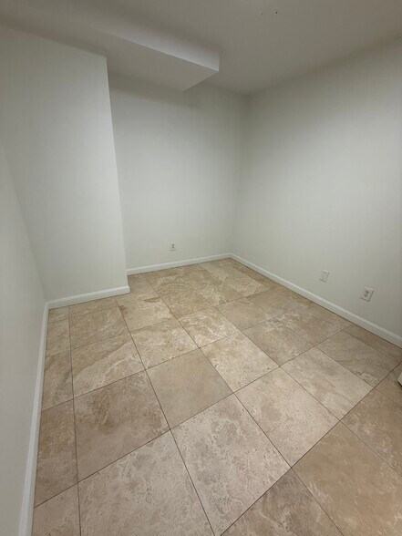 More Photos Of 30-63 38th St, Long Island City Office Residential For Sale