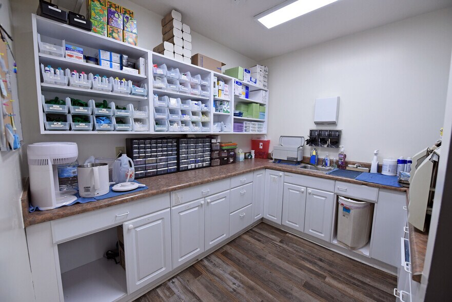 More Photos Of 10 Deer Crossing Trl, Blairsville Office For Lease