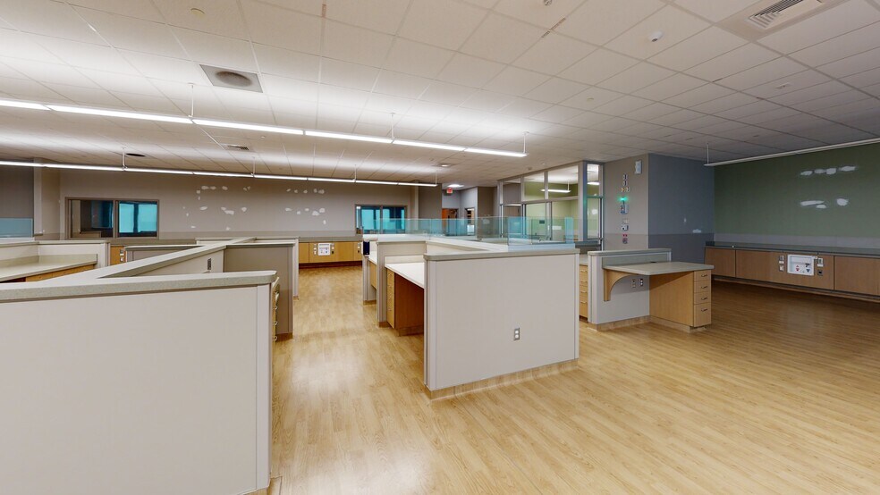 More Photos Of 7236 Medical Center Dr, Texas City Medical For Lease