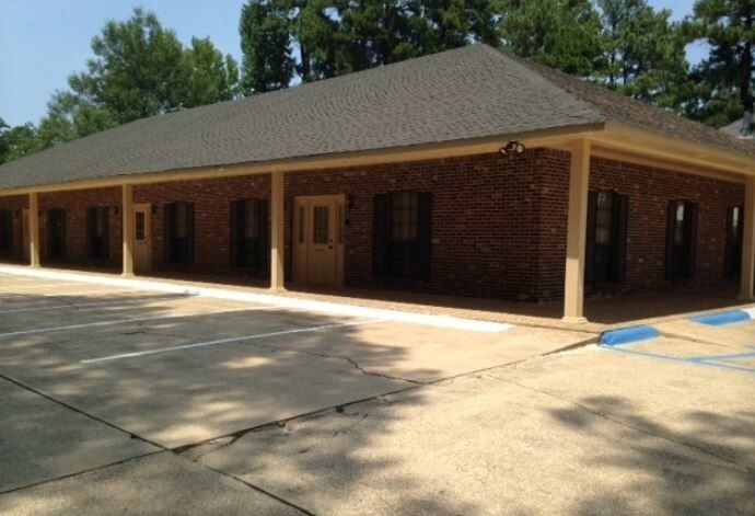 Primary Photo Of 9140 Newcastle Dr, Shreveport Office For Lease