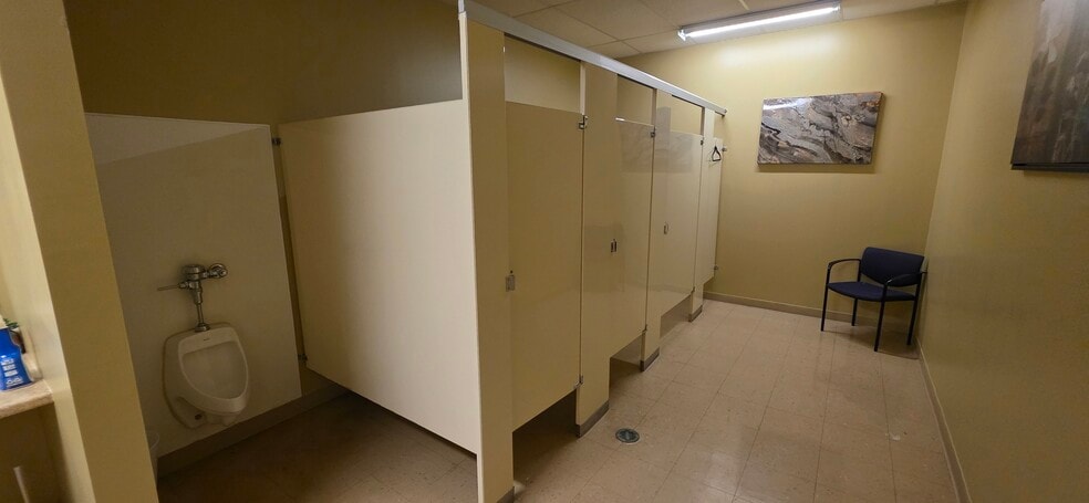 More Photos Of 6270 Red Oak Rd, Atlanta Religious Facility For Sale