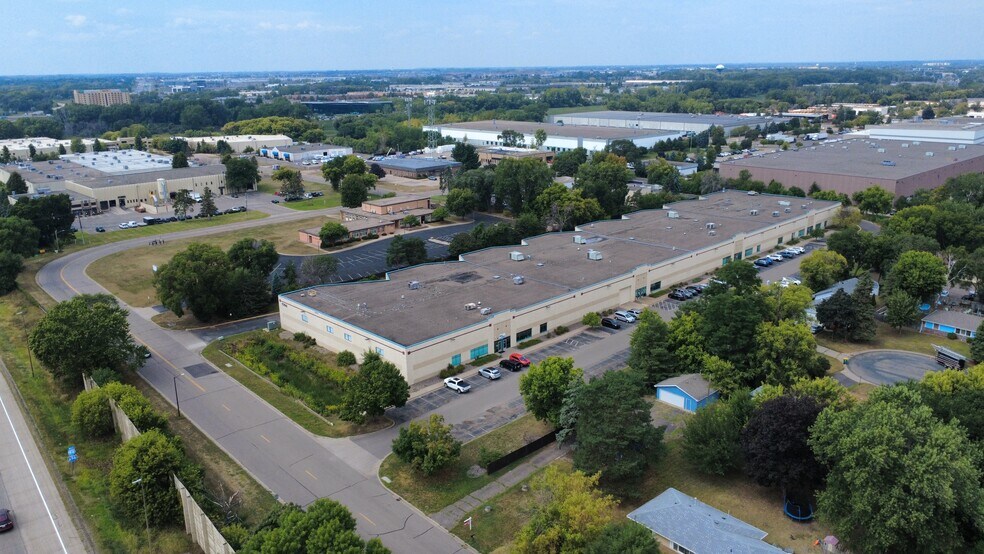 More Photos Of 7700 N 68th Ave, Minneapolis Light Manufacturing For Lease