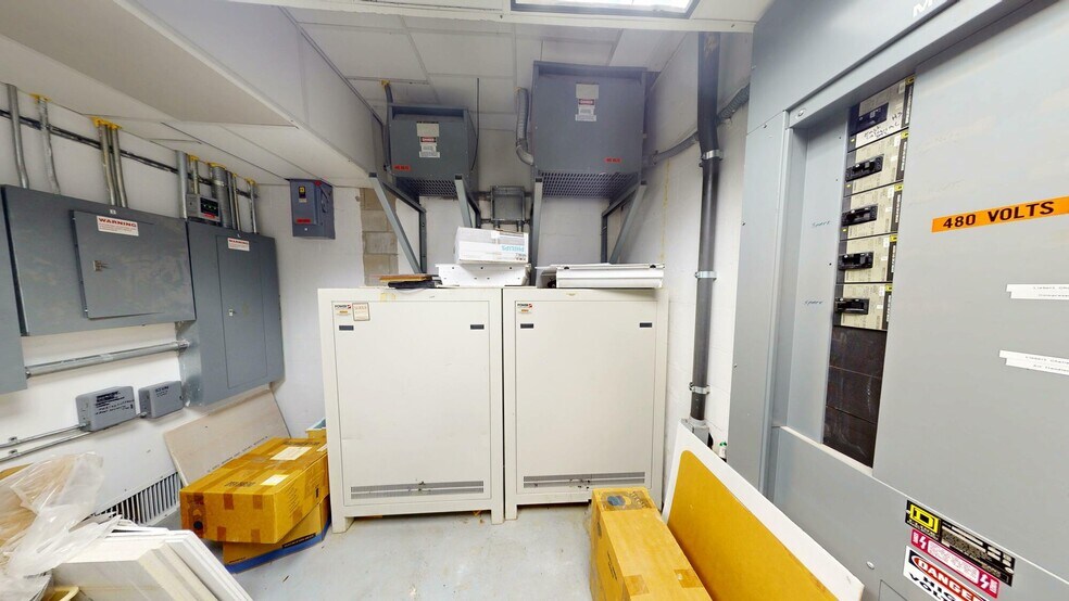 More Photos Of 818 E Colonial Dr, Orlando Medical For Sale