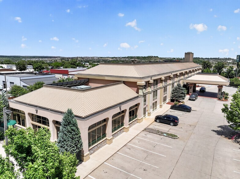 More Photos Of 1410 Harrison Rd, Colorado Springs Hotel For Sale