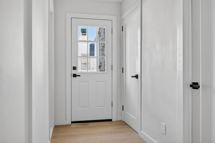 More Photos Of 341 E 51st St, Brooklyn Apartments For Sale