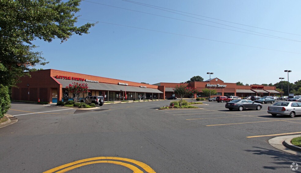 More Photos Of 801-819 N 1st St, Albemarle Unknown For Lease