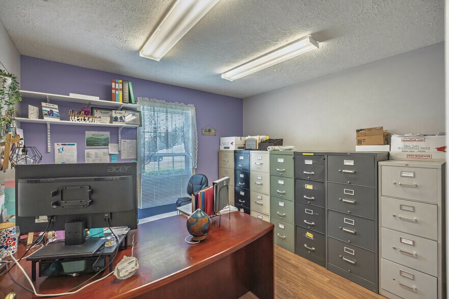 More Photos Of 396 New Leicester Hwy, Asheville Office For Sale