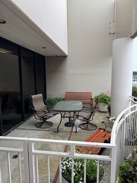 More Photos Of 9210-9218 Norwalk Blvd, Santa Fe Springs Light Distribution For Sale