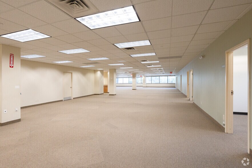 More Photos Of 218 Route 17 N, Rochelle Park Office For Lease