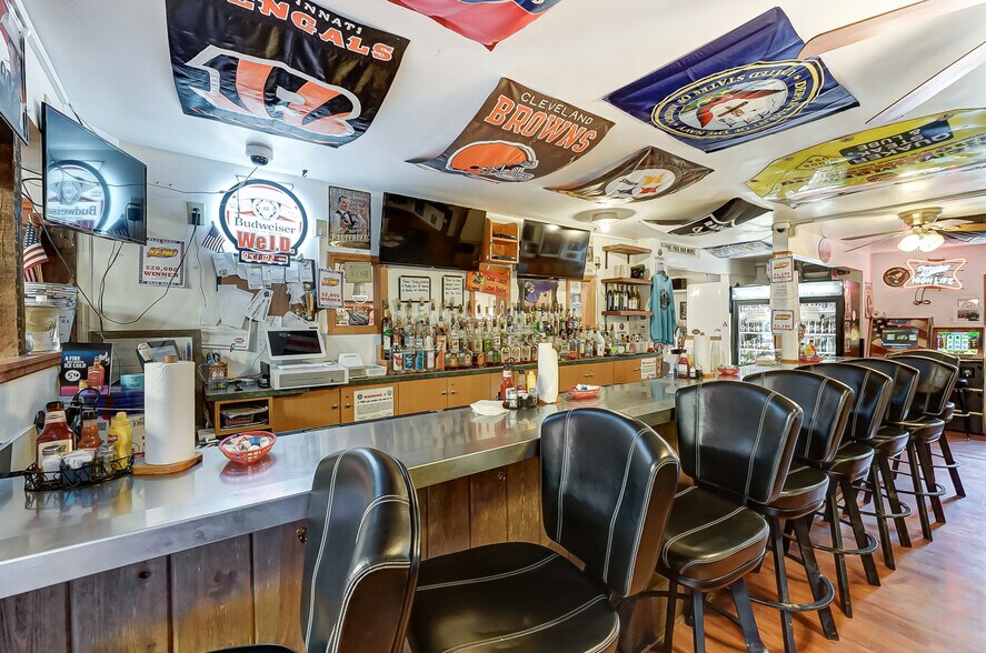 More Photos Of 13 W Main St, Spring Valley Restaurant For Sale