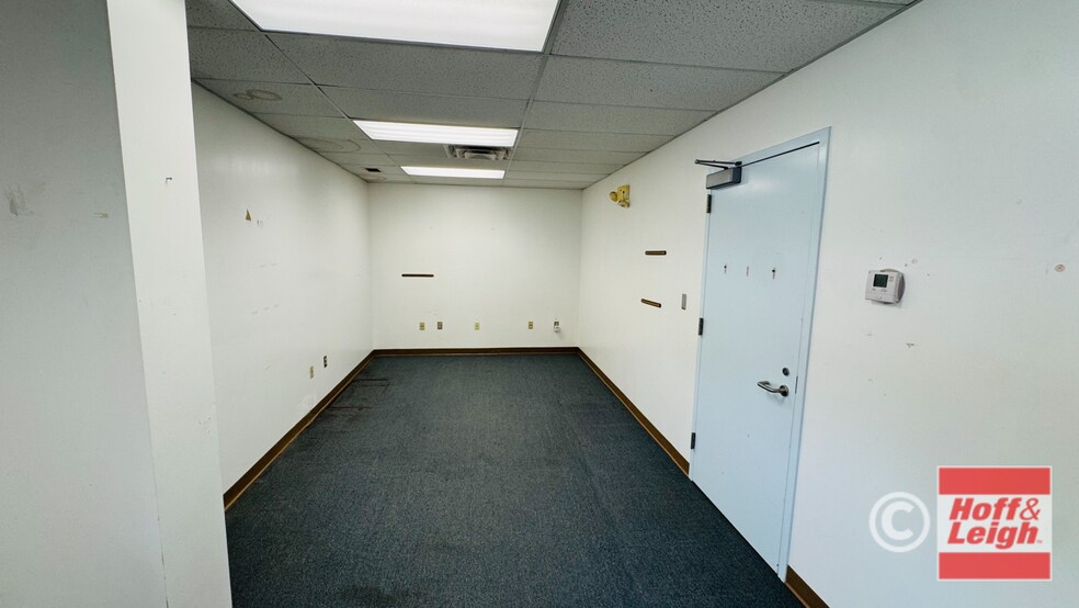 More Photos Of 1280 Sunset Dr, Copley Office For Sale