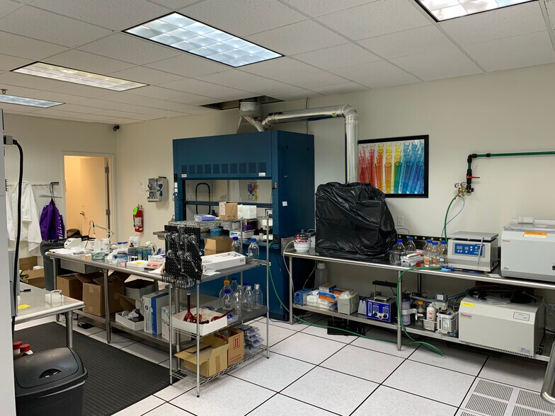 More Photos Of 4950 Communication Ave, Boca Raton Office For Lease