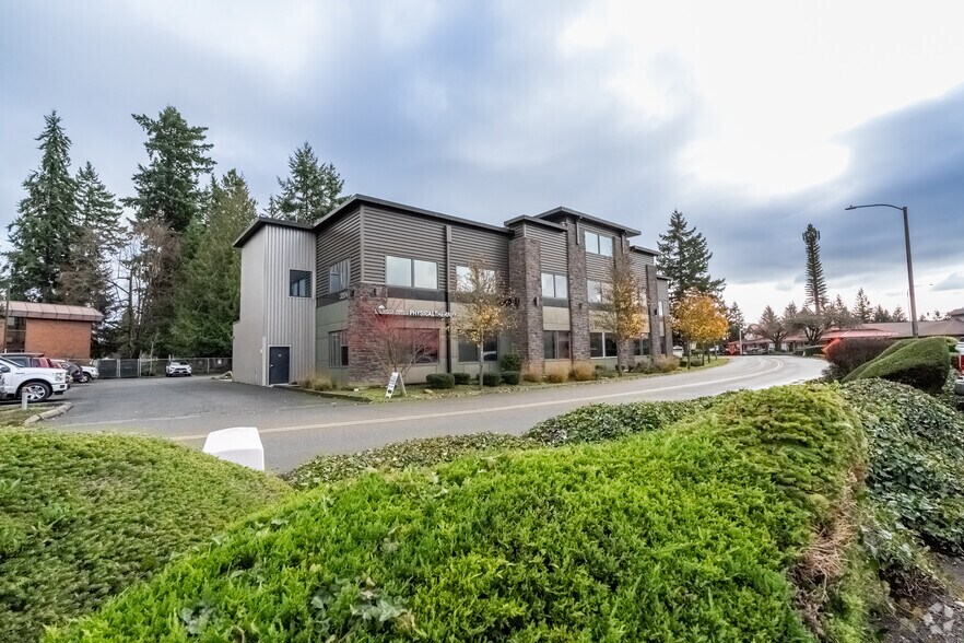 More Photos Of 3204 Smokey Point Dr, Arlington Office For Lease