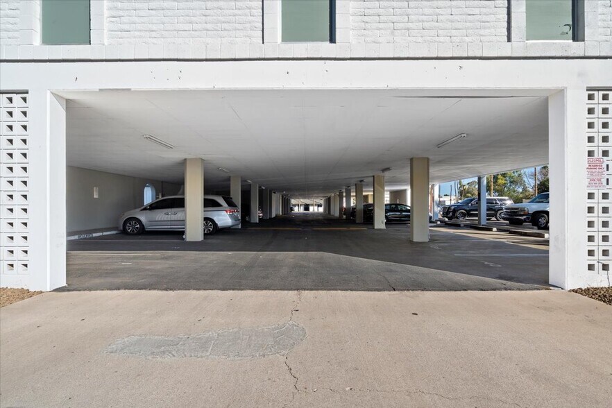 More Photos Of 2121 S Mill Ave, Tempe Loft Creative Space For Lease