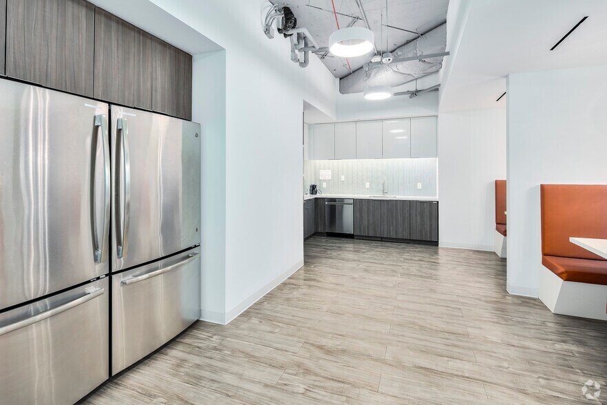 Photo of 8th Floor Ste 810