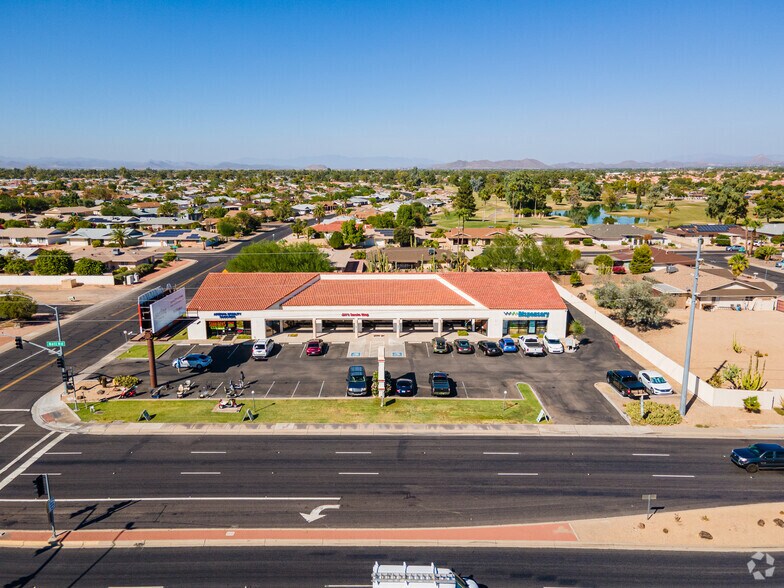 More Photos Of 9421 W Bell Rd, Sun City Unknown For Lease