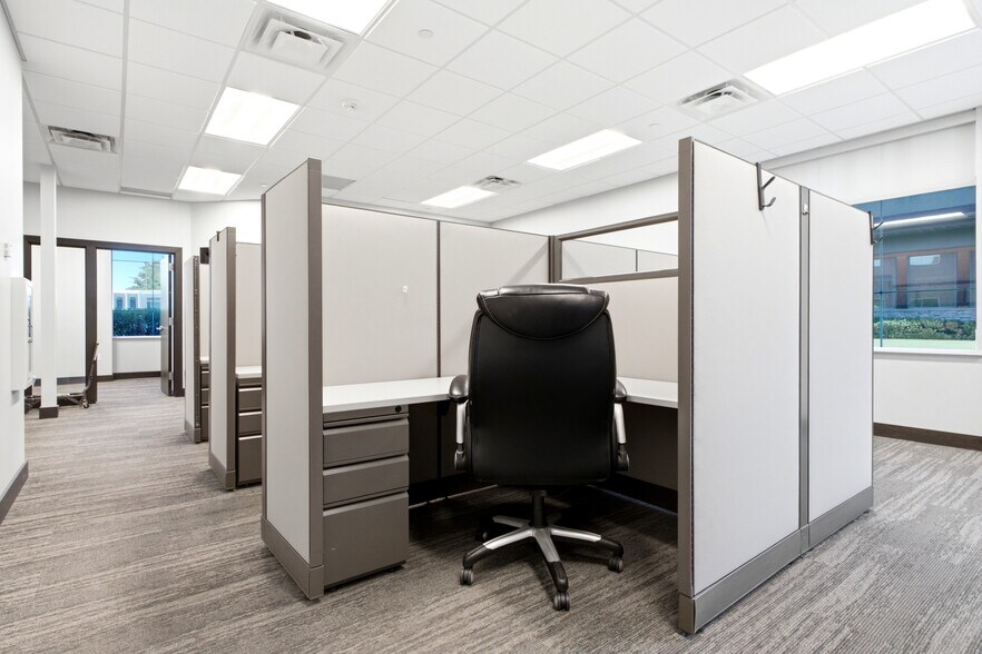 More Photos Of 11645 S 700 E, Draper Office For Lease