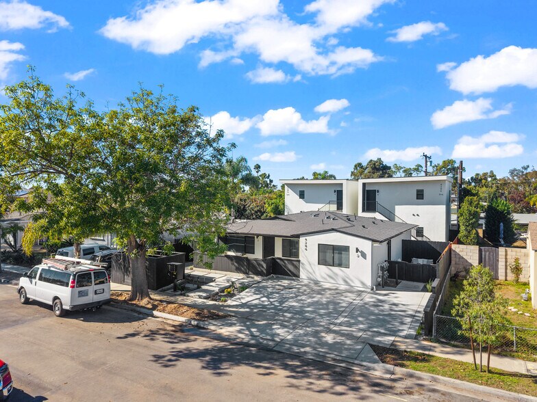 More Photos Of 4286 Samoset Ave, San Diego Multifamily For Sale