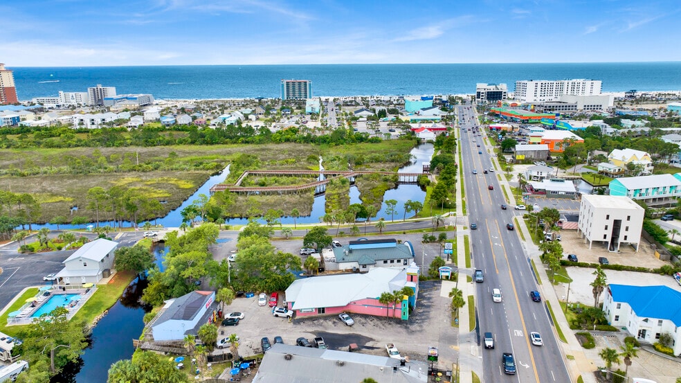 More Photos Of 616 Gulf Shores Pky, Gulf Shores Freestanding For Sale